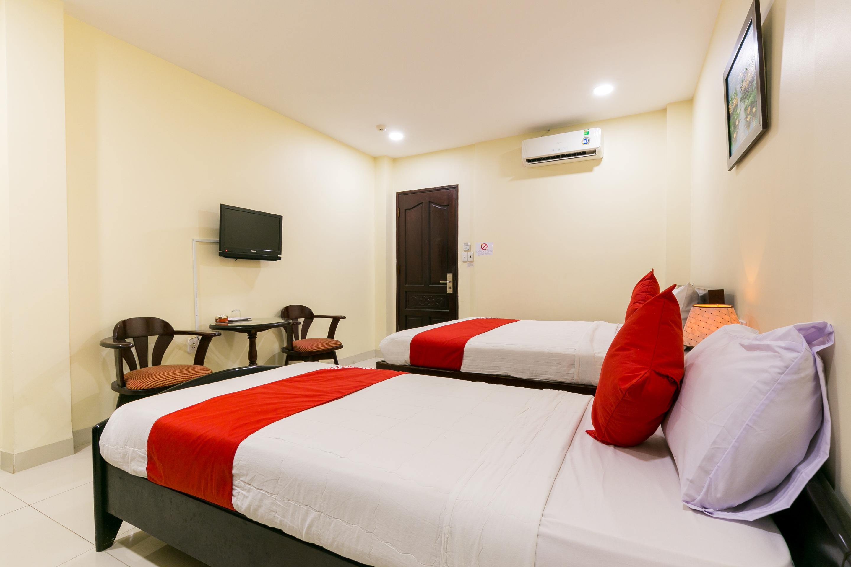 Oyo 422 Nguyen Thanh Hotel Cidade de Ho Chi Minh Exterior foto